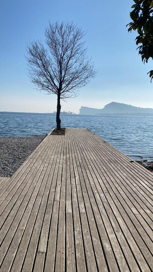 Casa Vacanze Gardiolina San Felice del Benaco Eksteriør billede