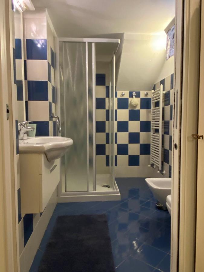 Casa Vacanze Gardiolina San Felice del Benaco Eksteriør billede