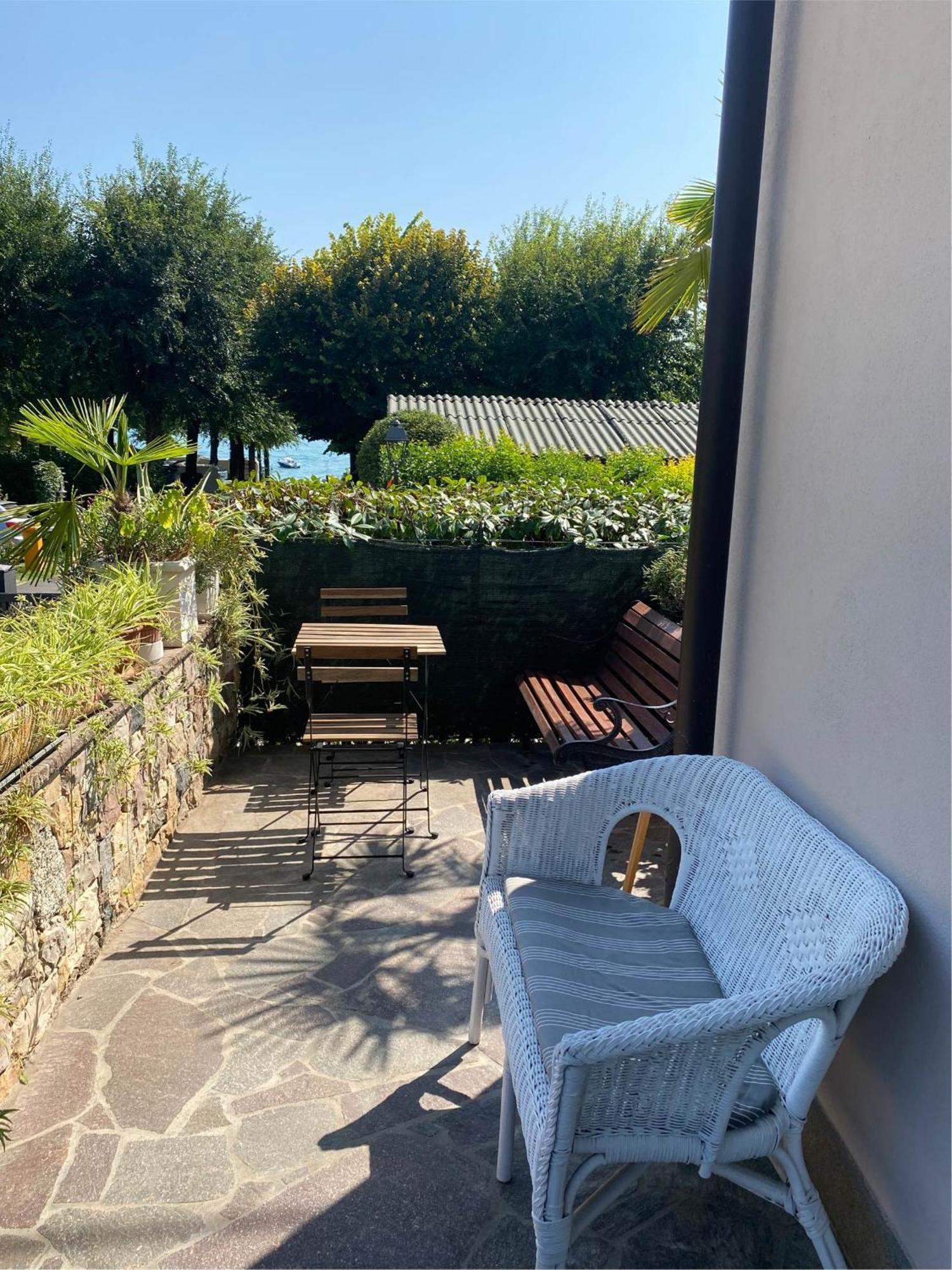 Casa Vacanze Gardiolina San Felice del Benaco Eksteriør billede