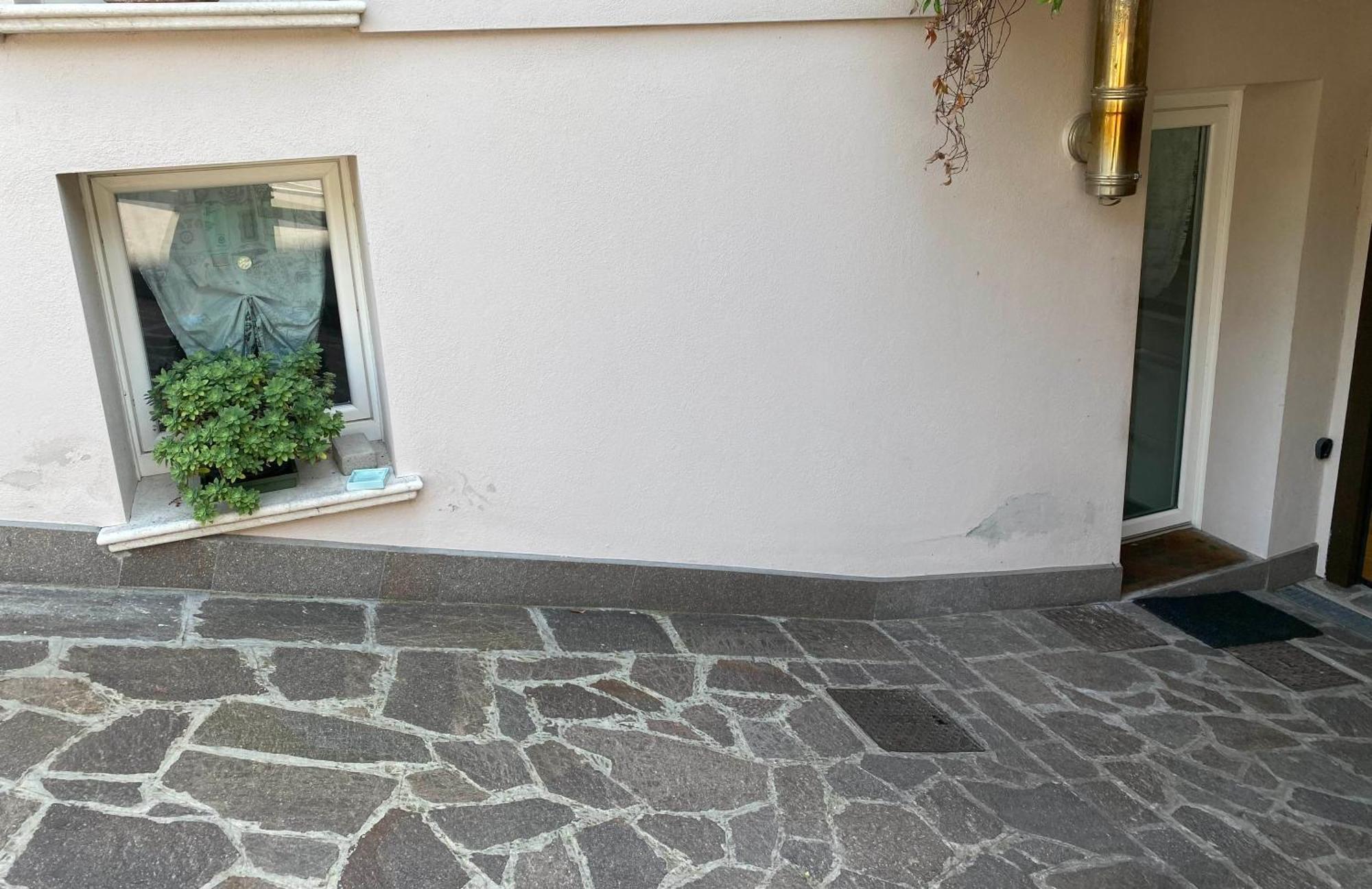 Casa Vacanze Gardiolina San Felice del Benaco Eksteriør billede